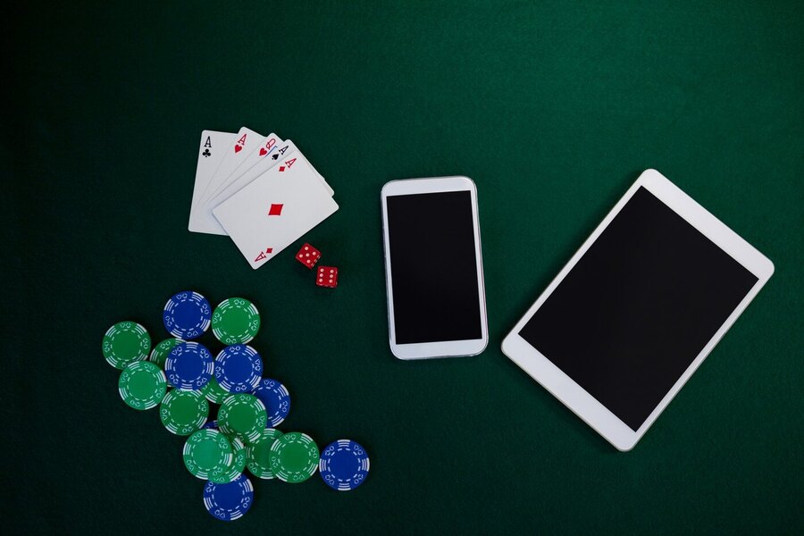 Už ste si zahrali poker na mobile?